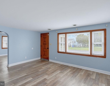 388 Shorty Lane - Photo Thumbnail 7