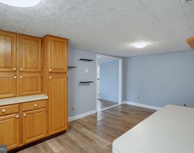 388 Shorty Lane - Photo Thumbnail 15