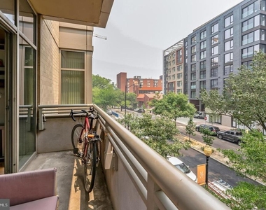 811 4th Street Nw - Photo Thumbnail 9