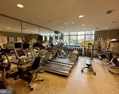 811 4th Street Nw - Photo Thumbnail 19