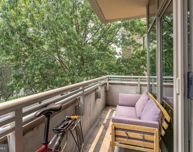 811 4th Street Nw - Photo Thumbnail 8