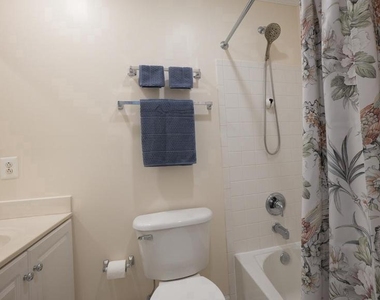 722 Capitol Square Place Sw - Photo Thumbnail 20