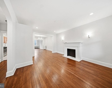 4839 Illinois Avenue Nw - Photo Thumbnail 2