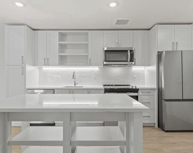 4000 Wisconsin Avenue Nw - Photo Thumbnail 31