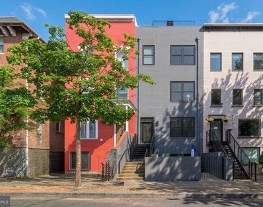 2517 Ontario Road Nw - Photo Thumbnail 2