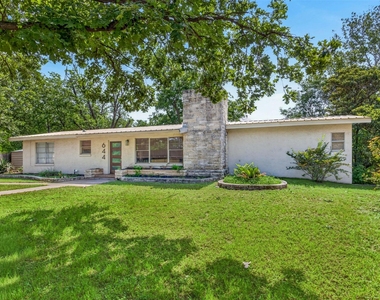 644 Cypress Rdg - Photo Thumbnail 4