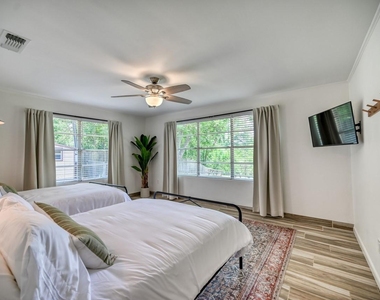 644 Cypress Rdg - Photo Thumbnail 13