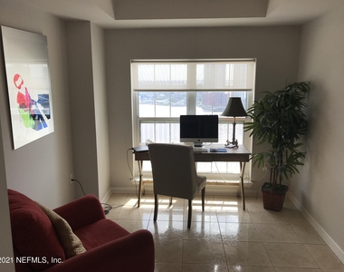 400 E Bay Street E - Photo Thumbnail 61