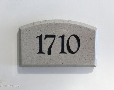 400 E Bay Street E - Photo Thumbnail 48