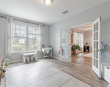 171 Windley Drive - Photo Thumbnail 8