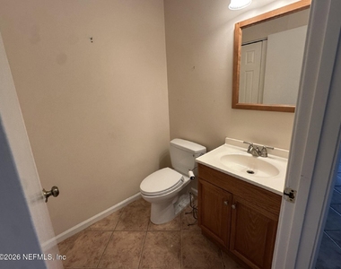 7701 Baymeadows Circle W - Photo Thumbnail 20