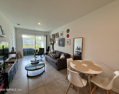 4922 Earthshine Road - Photo Thumbnail 9