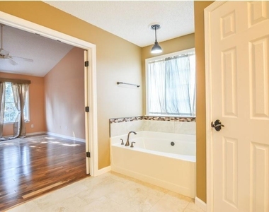 3830 Lake Lanier Drive - Photo Thumbnail 21