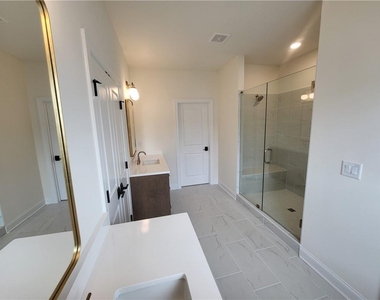 137 Birch Tree Way - Photo Thumbnail 15