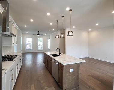 137 Birch Tree Way - Photo Thumbnail 7