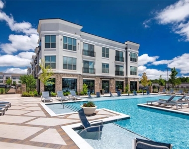 538 East Rope Mill Rd - Photo Thumbnail 13