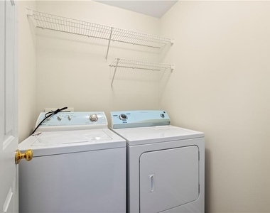 1124 Sadlers Way - Photo Thumbnail 20