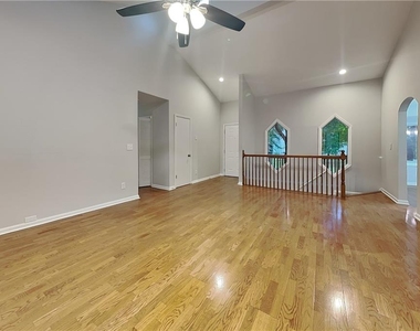 3521 Birchwood Trail - Photo Thumbnail 2