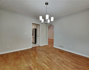 3521 Birchwood Trail - Photo Thumbnail 5