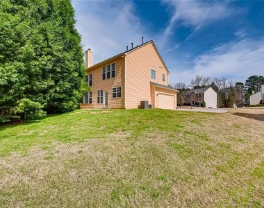520 Midhurst Place - Photo Thumbnail 27