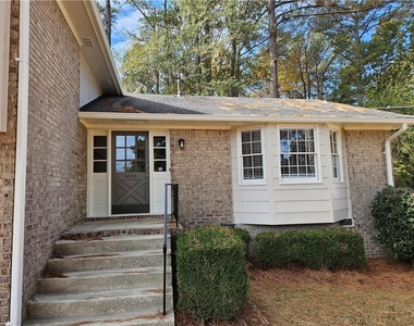 4882 Happy Hollow Road - Photo Thumbnail 19