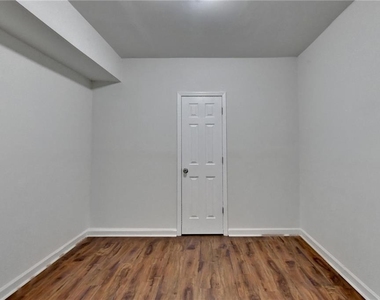 2511 Royston Drive - Photo Thumbnail 73