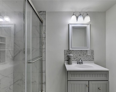 2511 Royston Drive - Photo Thumbnail 68