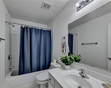2511 Royston Drive - Photo Thumbnail 62