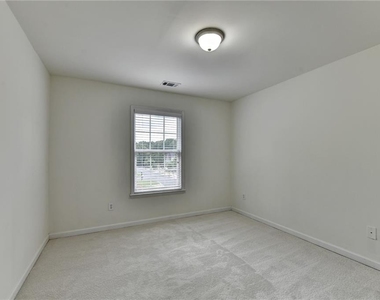 2511 Royston Drive - Photo Thumbnail 59