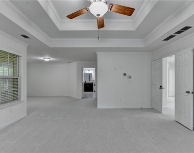 2511 Royston Drive - Photo Thumbnail 40