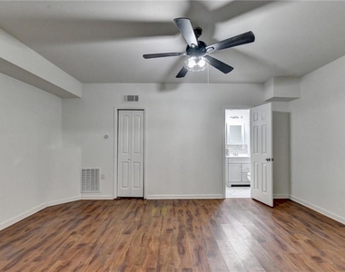 2511 Royston Drive - Photo Thumbnail 66