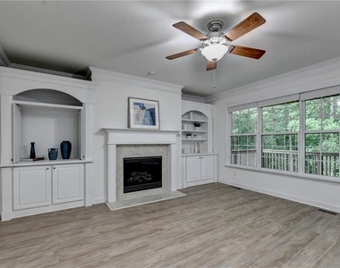2511 Royston Drive - Photo Thumbnail 11