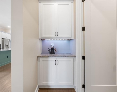 6853 River Rock Drive - Photo Thumbnail 32