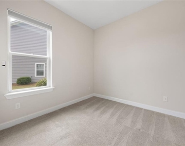6853 River Rock Drive - Photo Thumbnail 28