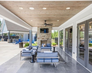 6853 River Rock Drive - Photo Thumbnail 51