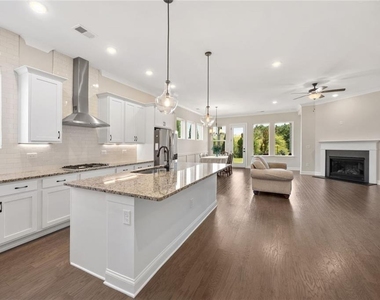 6853 River Rock Drive - Photo Thumbnail 11