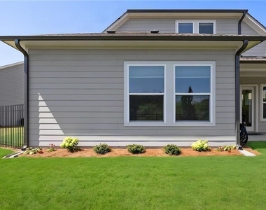 6853 River Rock Drive - Photo Thumbnail 36
