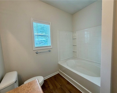 66 Mercer Lane - Photo Thumbnail 16