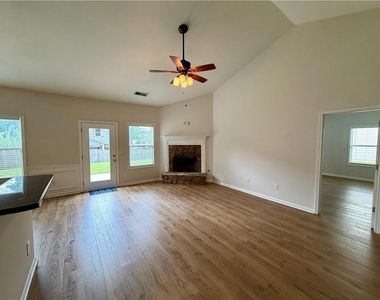 66 Mercer Lane - Photo Thumbnail 12