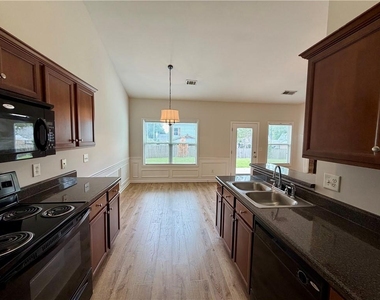 66 Mercer Lane - Photo Thumbnail 10