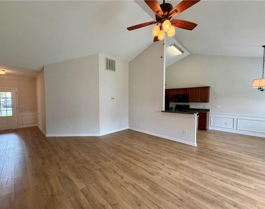 66 Mercer Lane - Photo Thumbnail 5