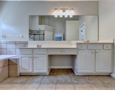 2835 Crestmont - Photo Thumbnail 56