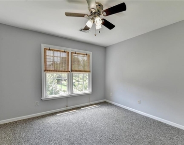 2835 Crestmont - Photo Thumbnail 44
