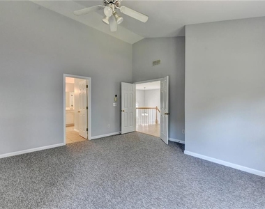 2835 Crestmont - Photo Thumbnail 54
