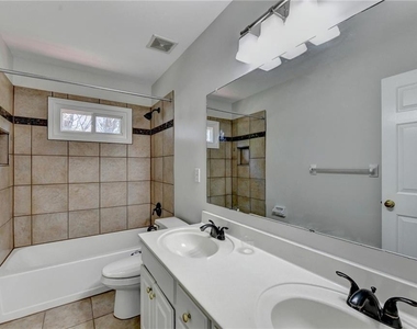 2835 Crestmont - Photo Thumbnail 43