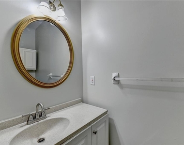 2835 Crestmont - Photo Thumbnail 36