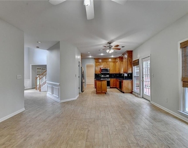 2835 Crestmont - Photo Thumbnail 34