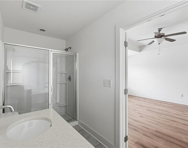 5797 Calle Vista Drive - Photo Thumbnail 15