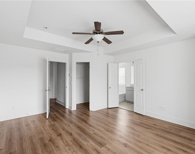 5797 Calle Vista Drive - Photo Thumbnail 13