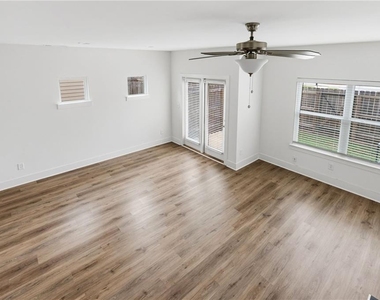 5797 Calle Vista Drive - Photo Thumbnail 24